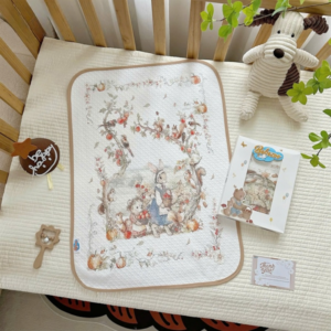 Lót chống thấm cổ tích Bebezoo